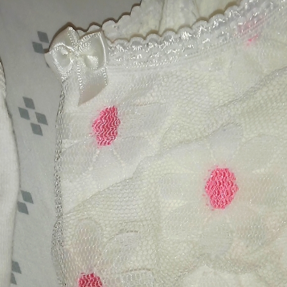 Lot of 3 Girls' Crop Bralettes size 10/12 - Picture 4 of 4